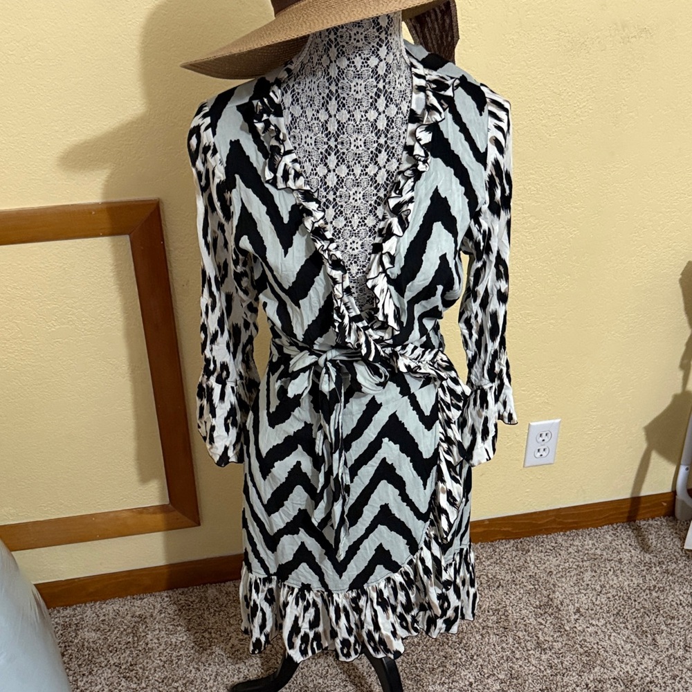 Stylish Black and White Wrap Dress